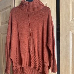 Cute high low sweater